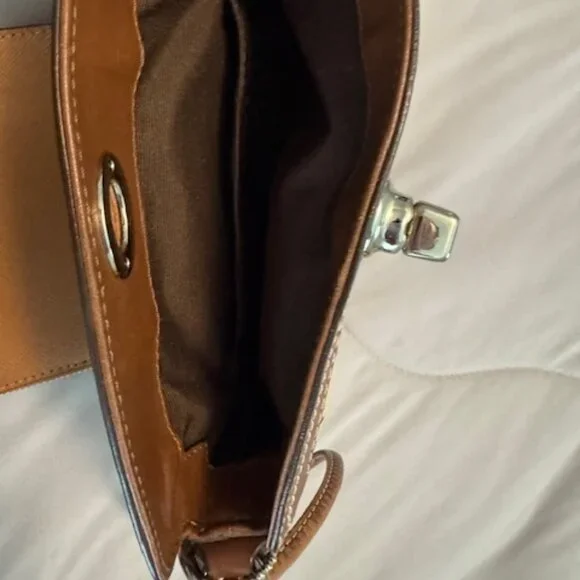 Coach Wristlet Wallet/Purse - Picture 2 of 3